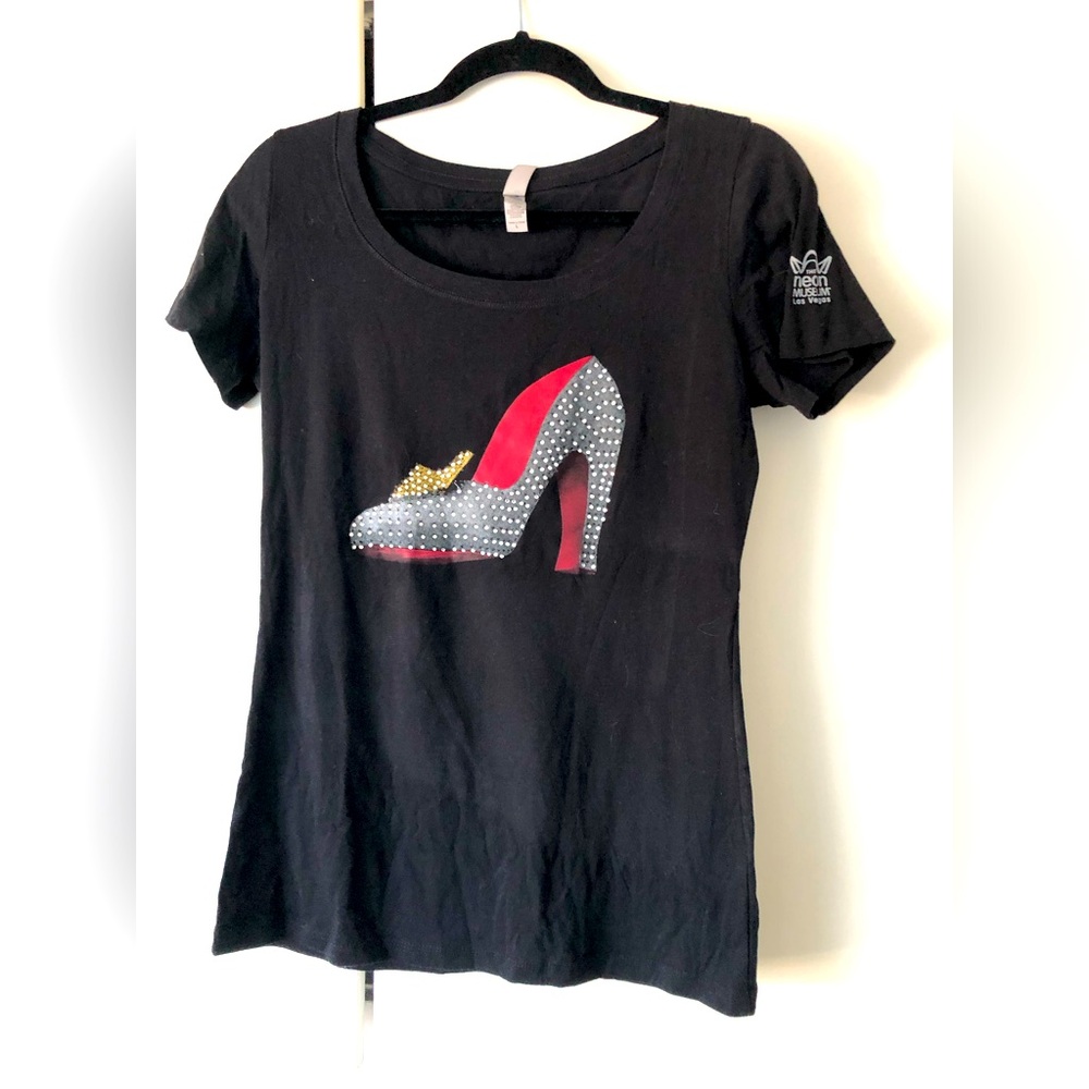 Neon Museum Vegas Black Size L T-Shirt Silver Slipper Rhinestones EUC